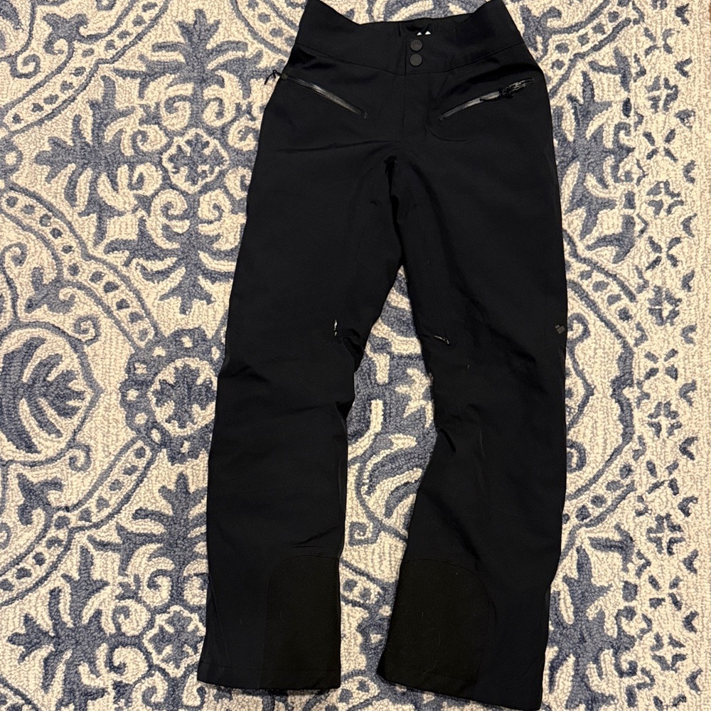 Obermeyer Women’s Bliss Ski Pants with Zipper Pockets - Size 4.